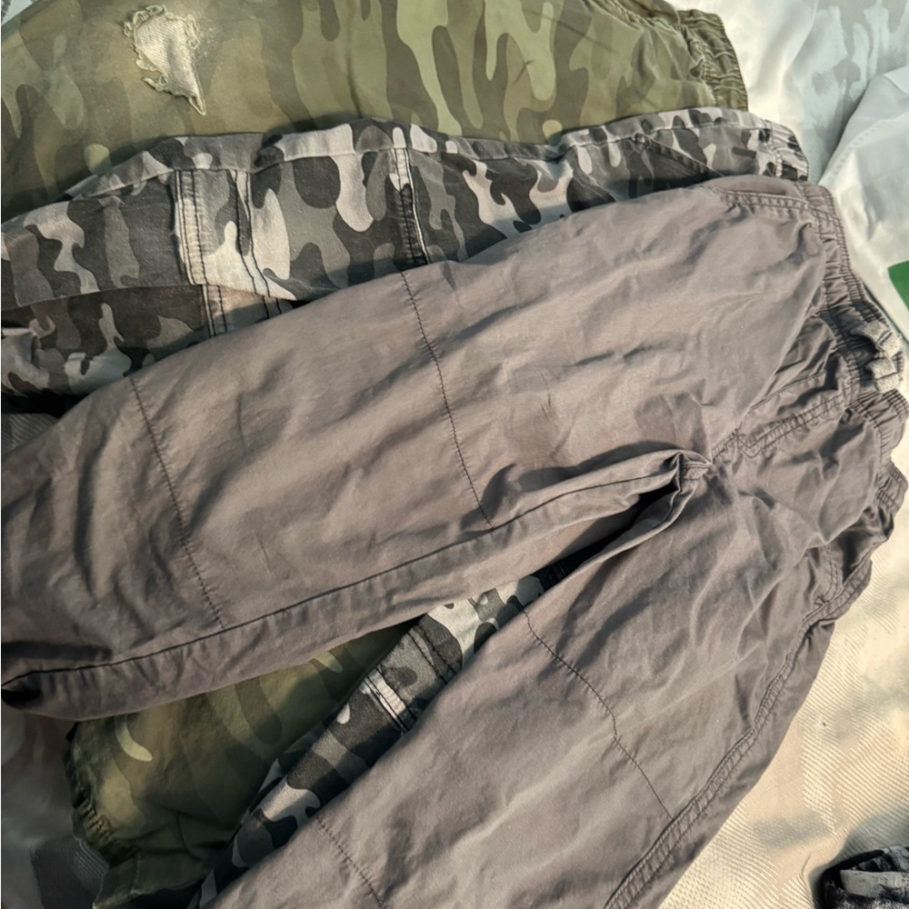 Set of 3 Kids Camouflage and Gray Pants. Perfect for play or backup! - Picture 5 of 6